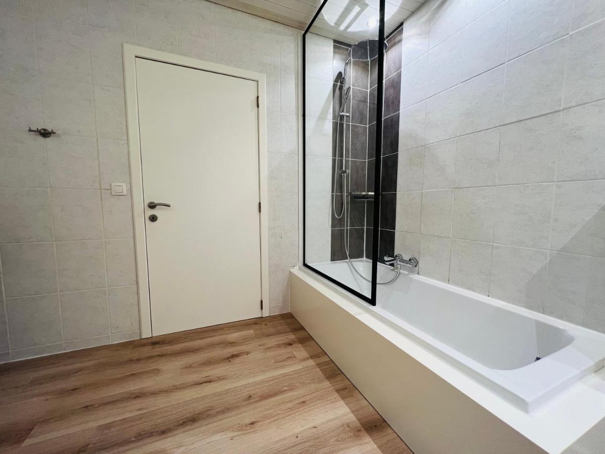 Ferienwohnung Ruim App. Met Grote Garage Ypern Exterior foto